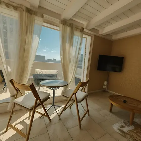 Up&great - Stylish Living Apartamento