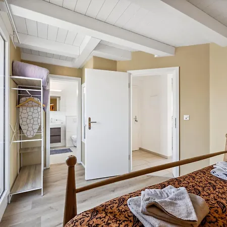 Up&great - Stylish Living Apartment Zurich