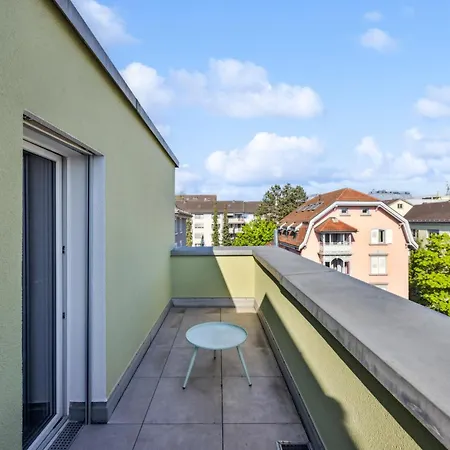 Up&great - Stylish Living Apartment Zurich